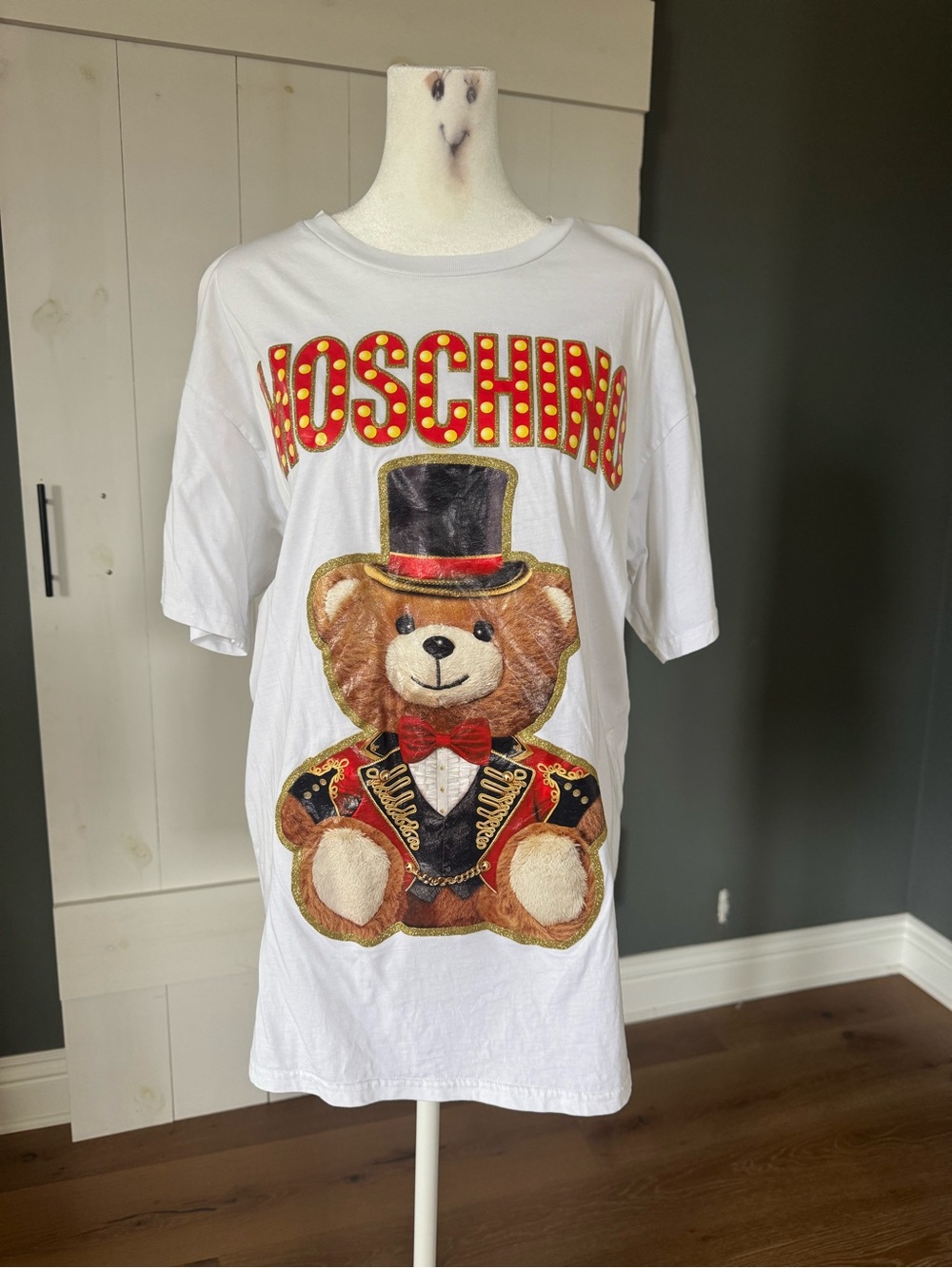 Moschino White Graphic Teddy Bear Tee with Red Accents
